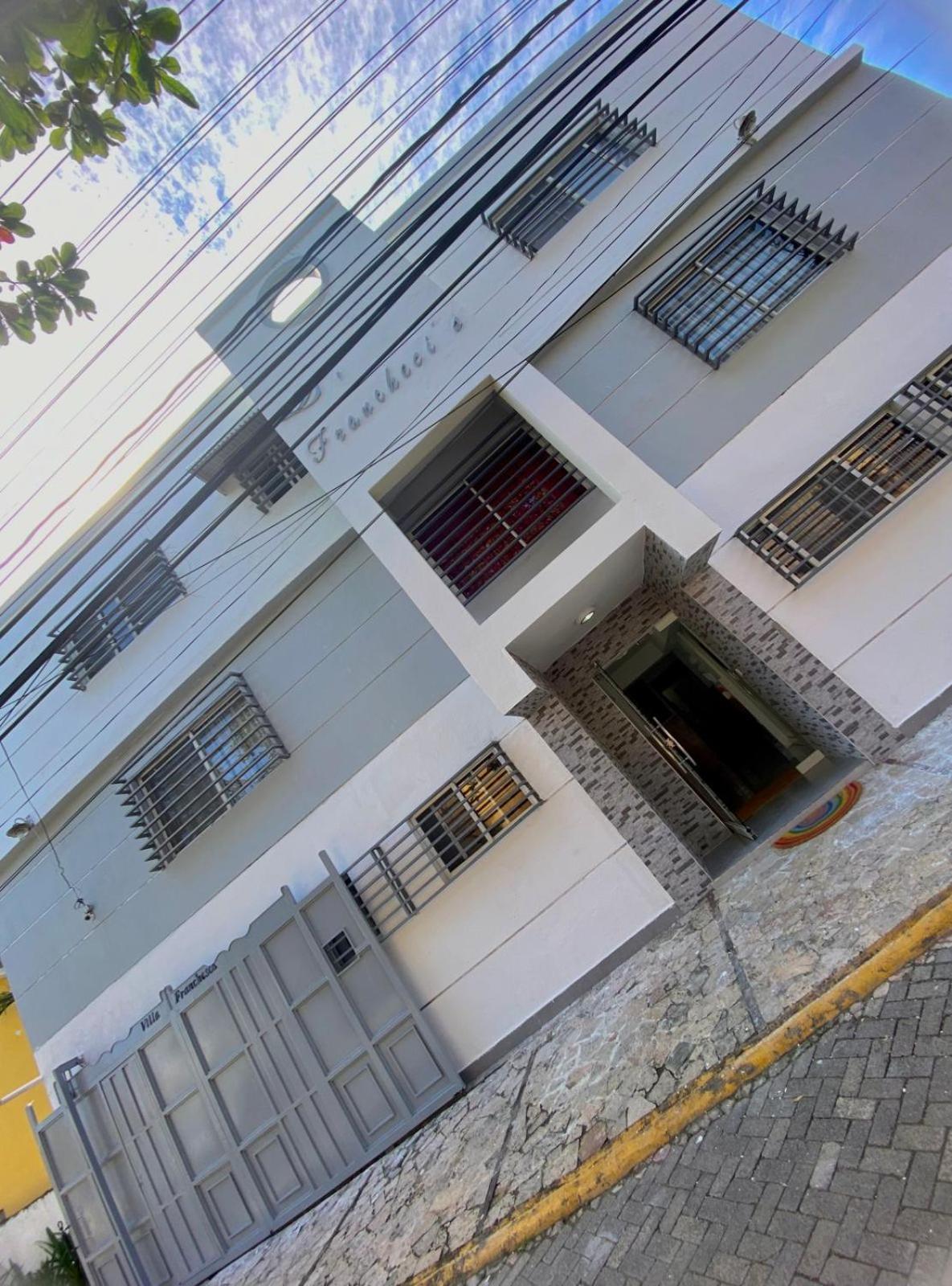 D' Franchesis Hostal Juan Dolio Ngoại thất bức ảnh