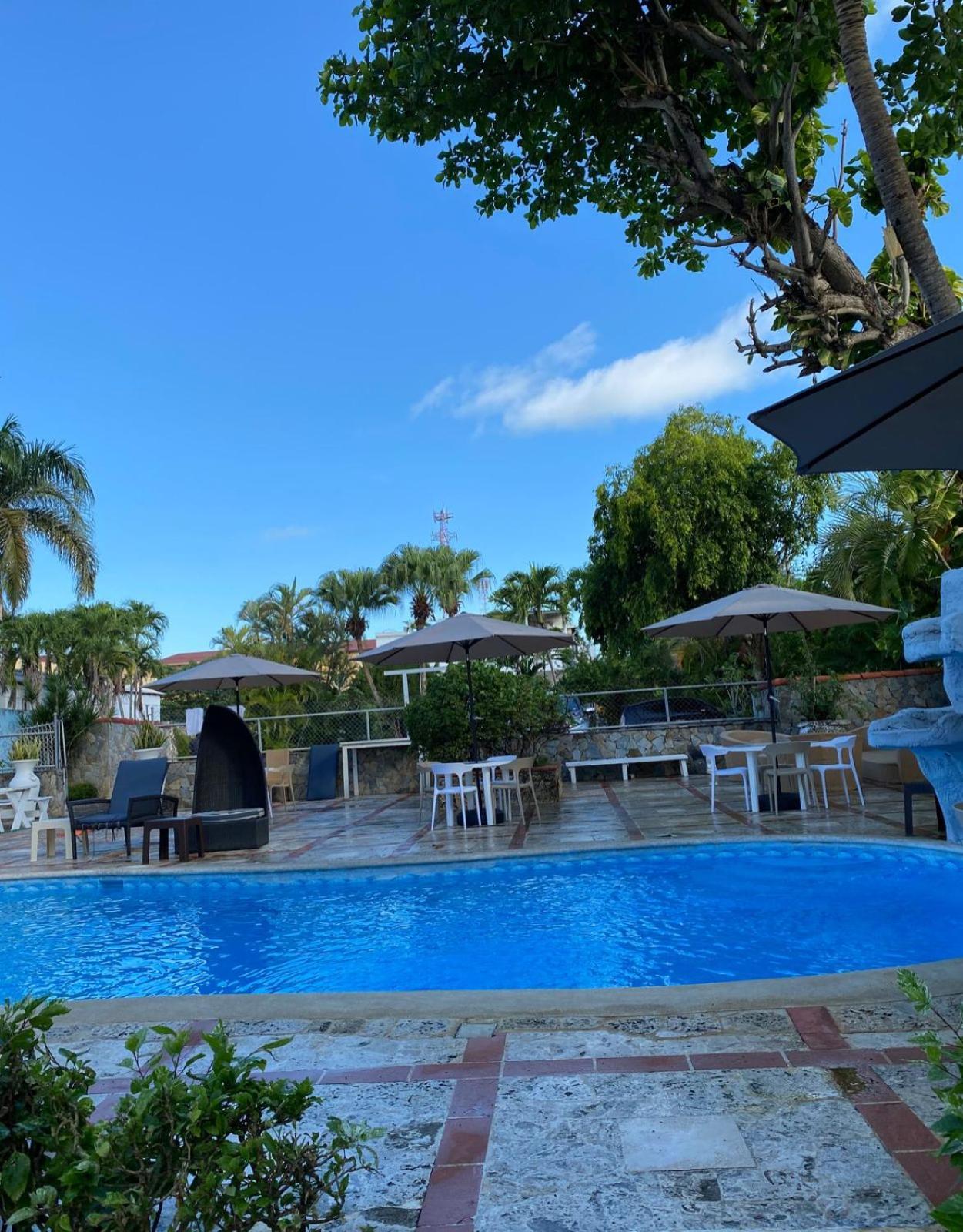 D' Franchesis Hostal Juan Dolio Ngoại thất bức ảnh