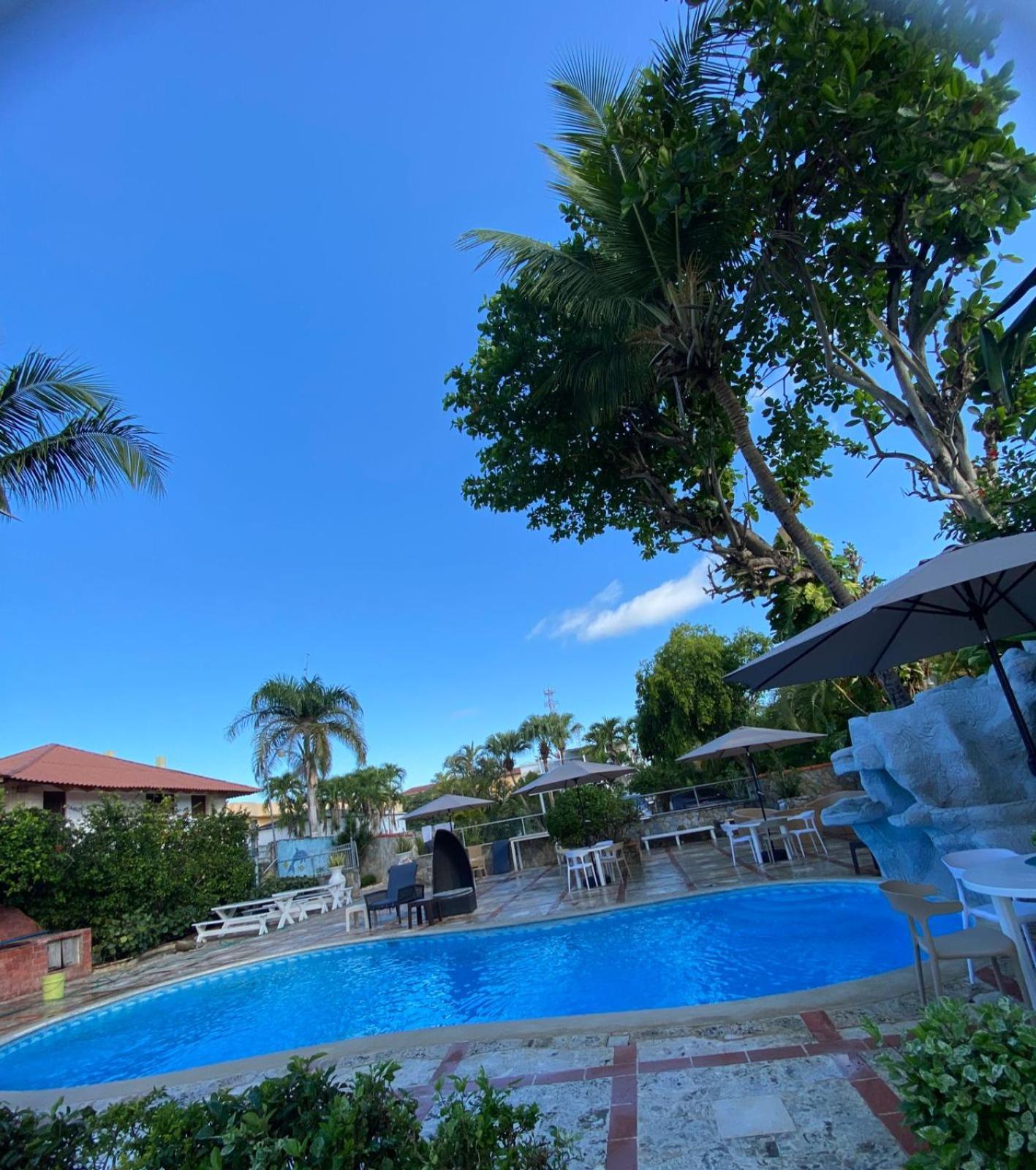 D' Franchesis Hostal Juan Dolio Ngoại thất bức ảnh
