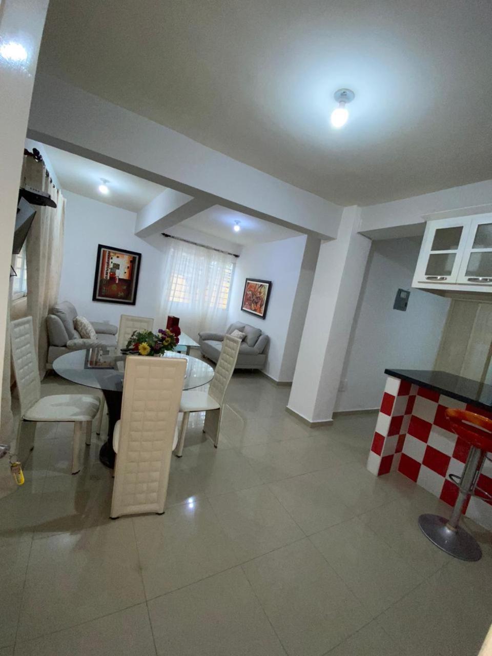 D' Franchesis Hostal Juan Dolio Ngoại thất bức ảnh