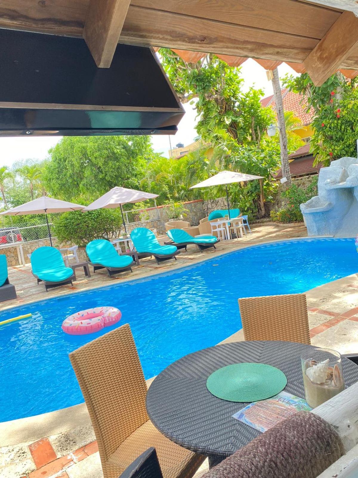 D' Franchesis Hostal Juan Dolio Ngoại thất bức ảnh