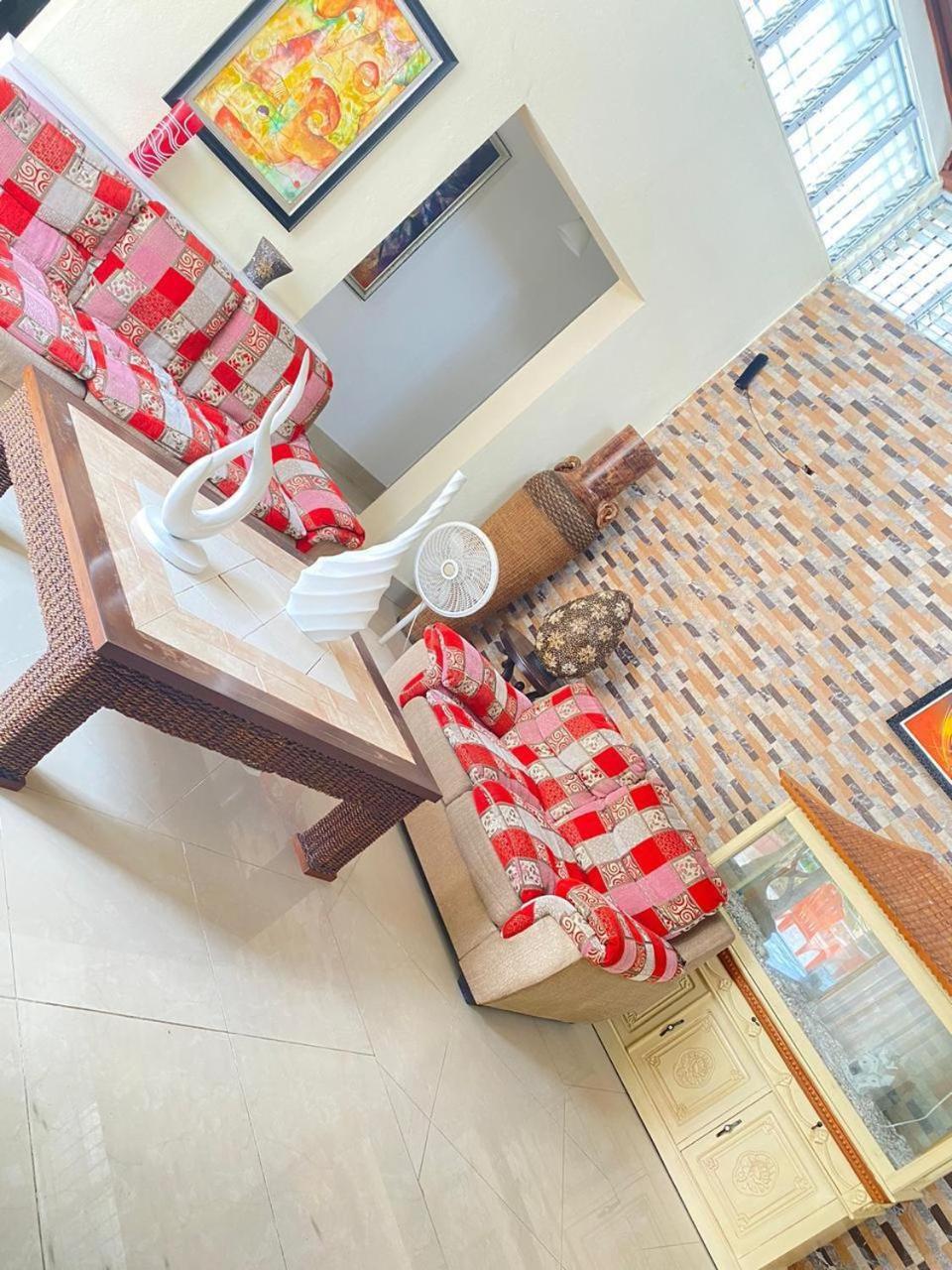 D' Franchesis Hostal Juan Dolio Ngoại thất bức ảnh