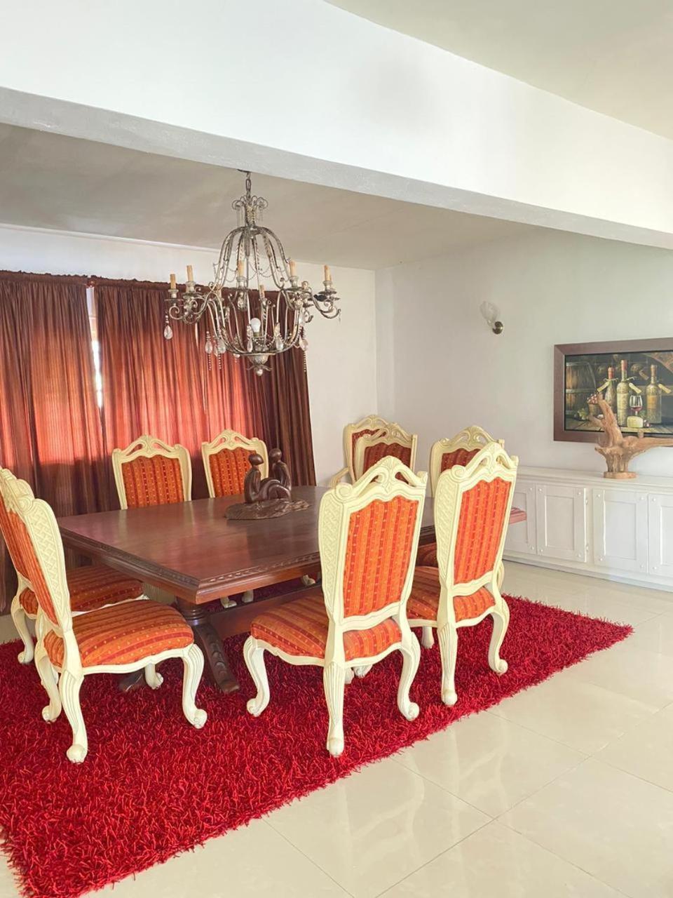 D' Franchesis Hostal Juan Dolio Ngoại thất bức ảnh
