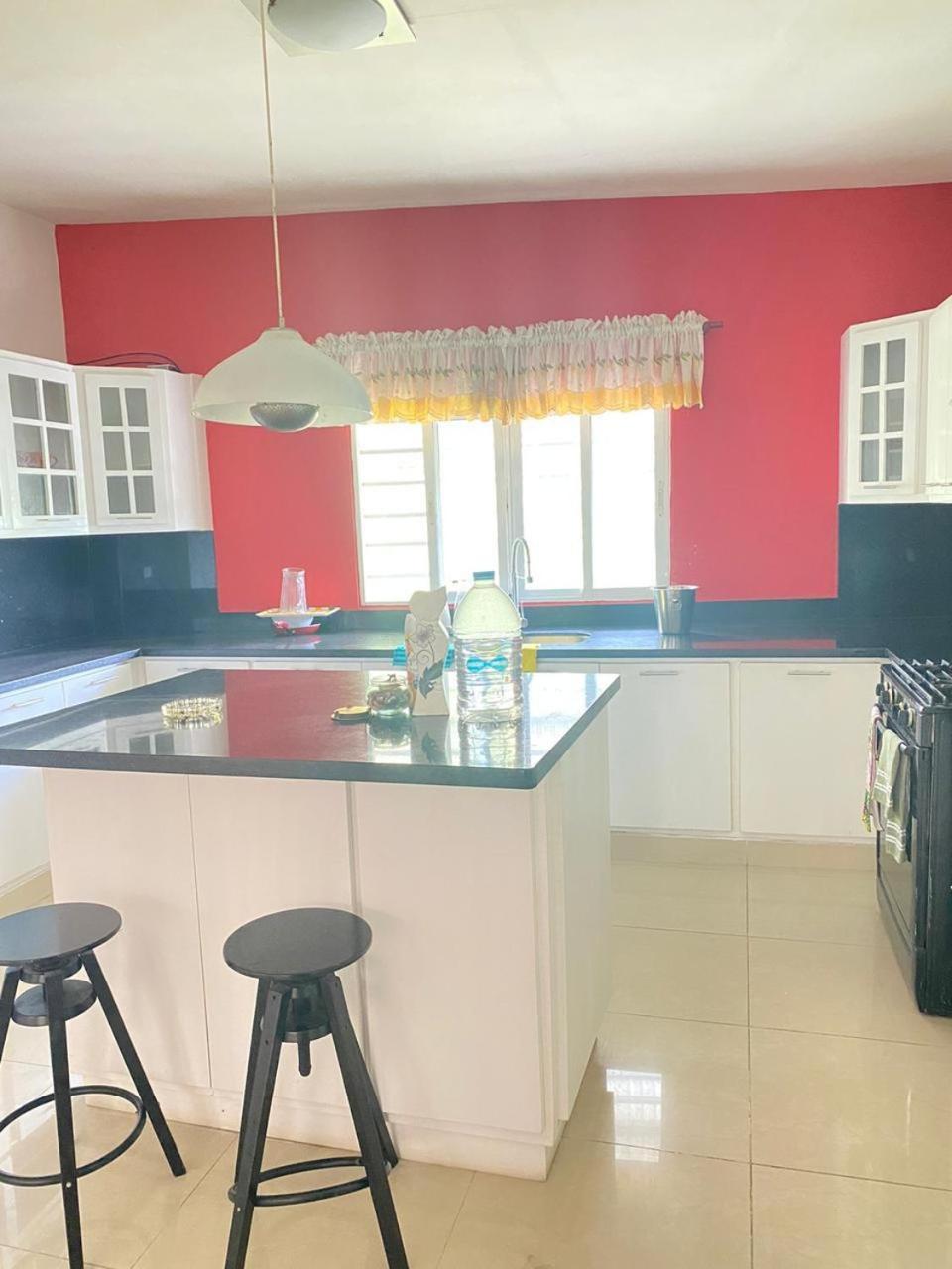 D' Franchesis Hostal Juan Dolio Ngoại thất bức ảnh